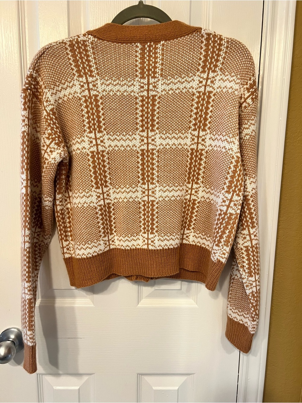 Princess Polly Brown Plaid V-Neck Button Cardigan Sweater, Size S/M - Picture 5 of 5